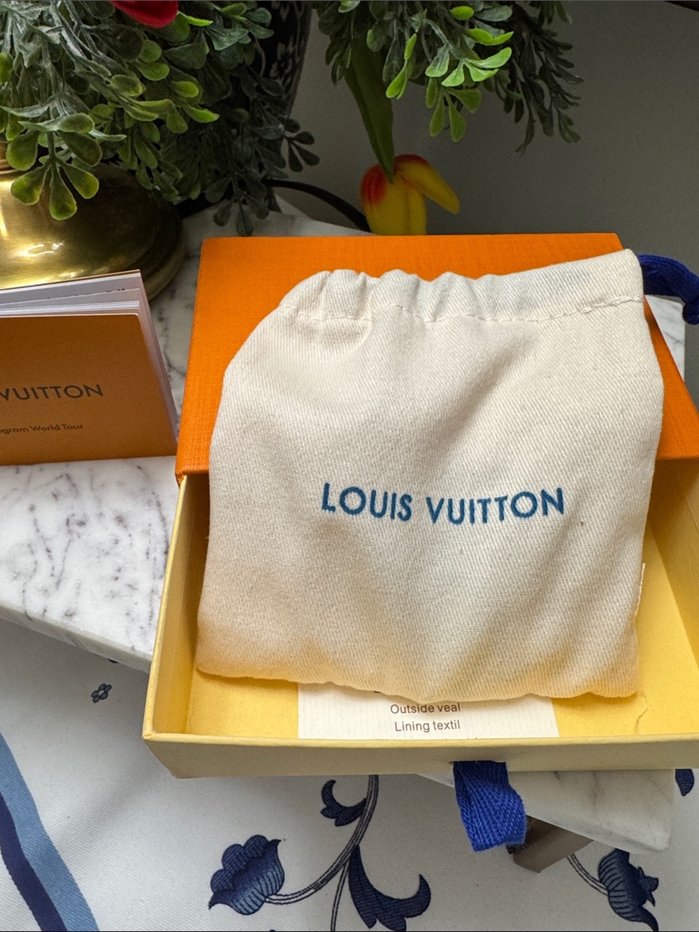 Louis Vuitton New Wave Two-Tone Gold & Silver LV Bag Charm Key Holder NIB - Picture 8 of 11